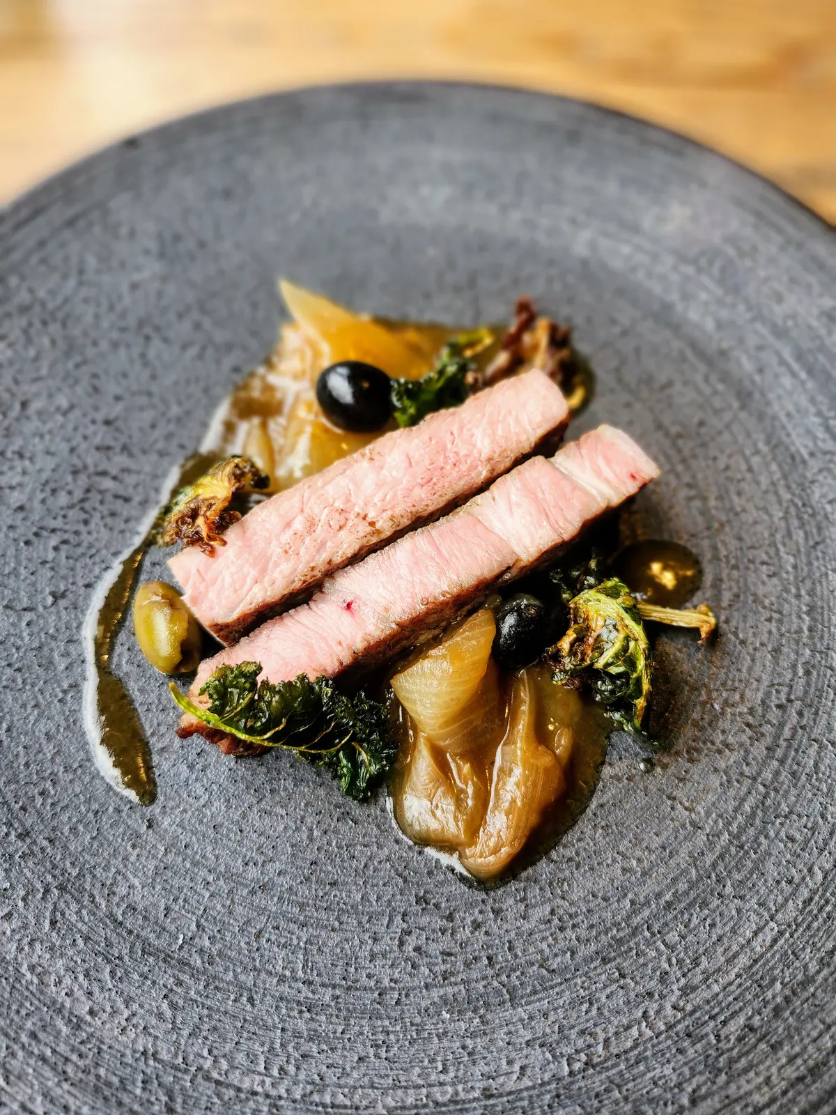 モアザングリル、新宿ランチ、MORETHAN GRILL、ザ ノット 東京新宿、40代ファッション