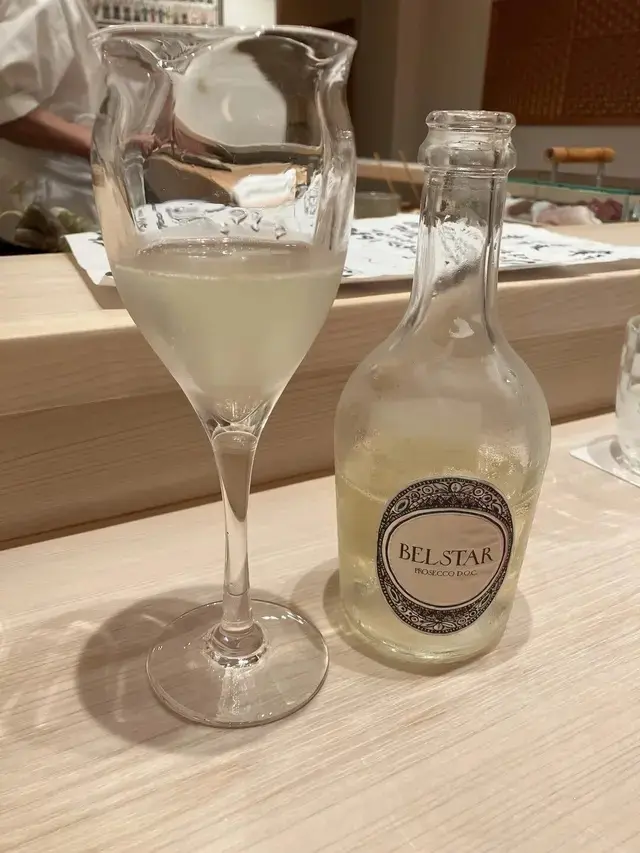 鮨いち伍 スパークリングワイン