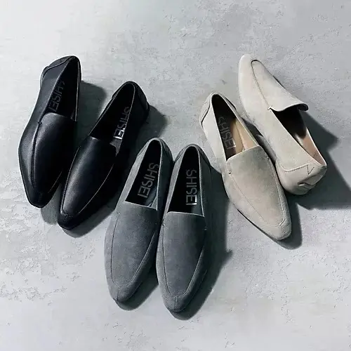 【50代 トレンド靴】大人にふさわしい足の画像_2