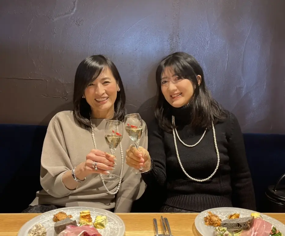 思い出ジュエリーを付けて華組同期ランチ♡の画像_5