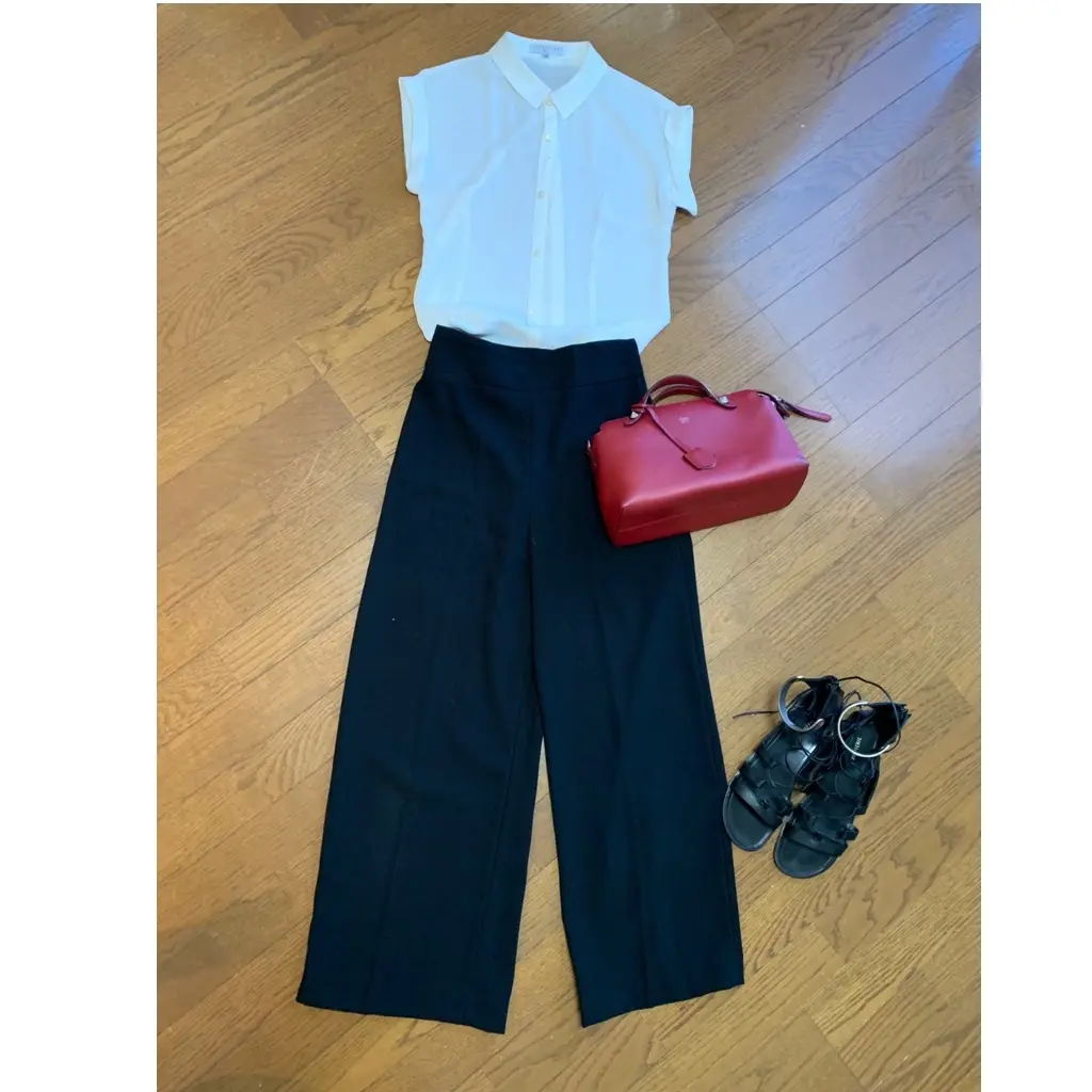 黒✖️白大人とろみコーデの画像_1