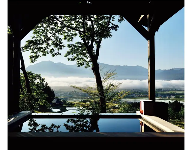 里山十帖 THE HOUSE IZUMI