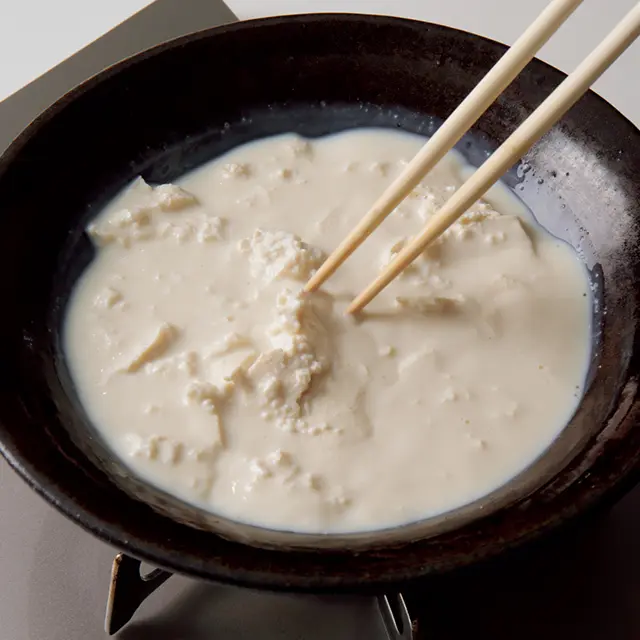 豆乳は混ぜつつ火入れを