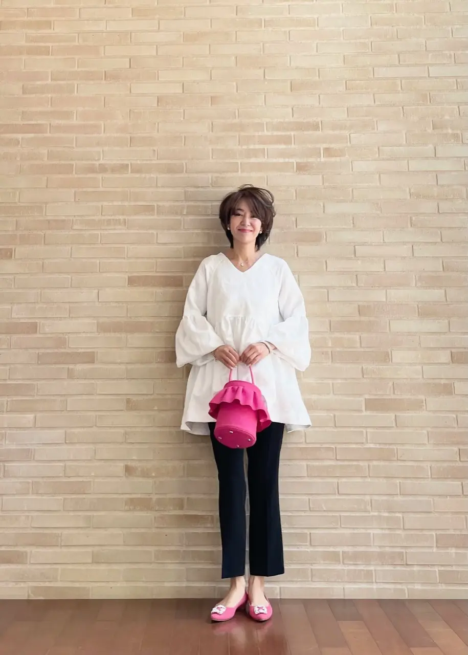 白黒モノトーンコーデ⚫️⚪️4styleの画像_2