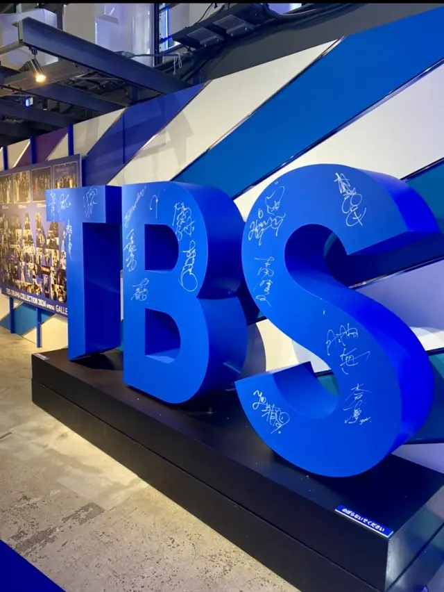 ドラマチックな街、赤坂サカス✨の画像_6