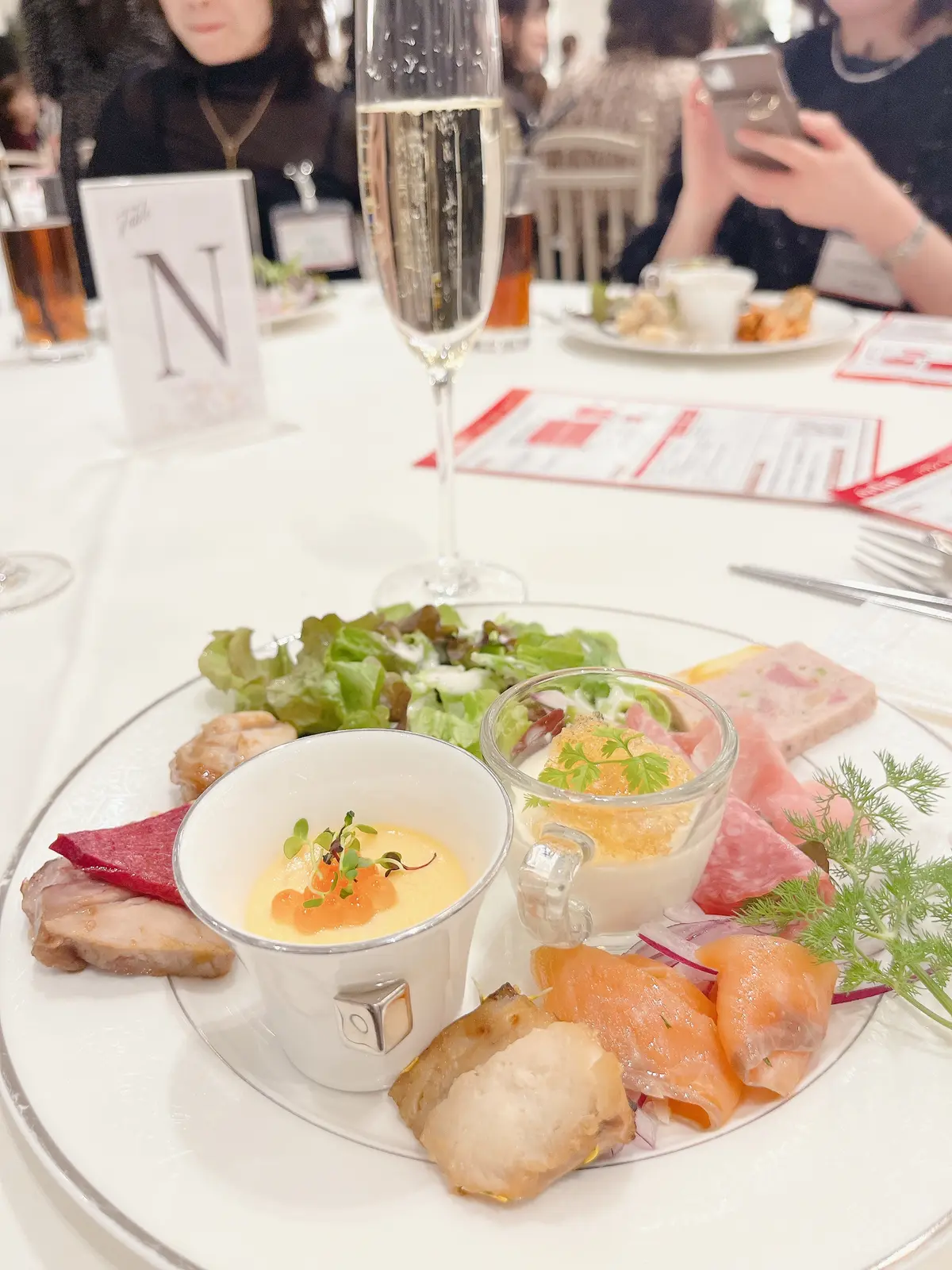 eclat ソワレ・ドゥ・エクラへ！の画像_2