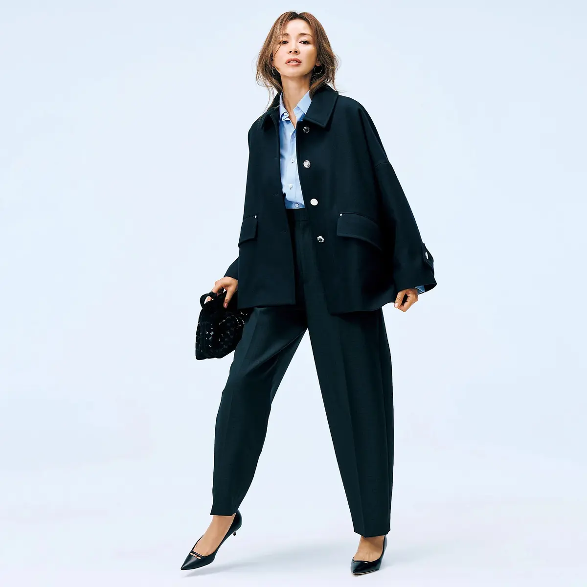 アウターも小物も、より軽やかに、華やかにの画像_5