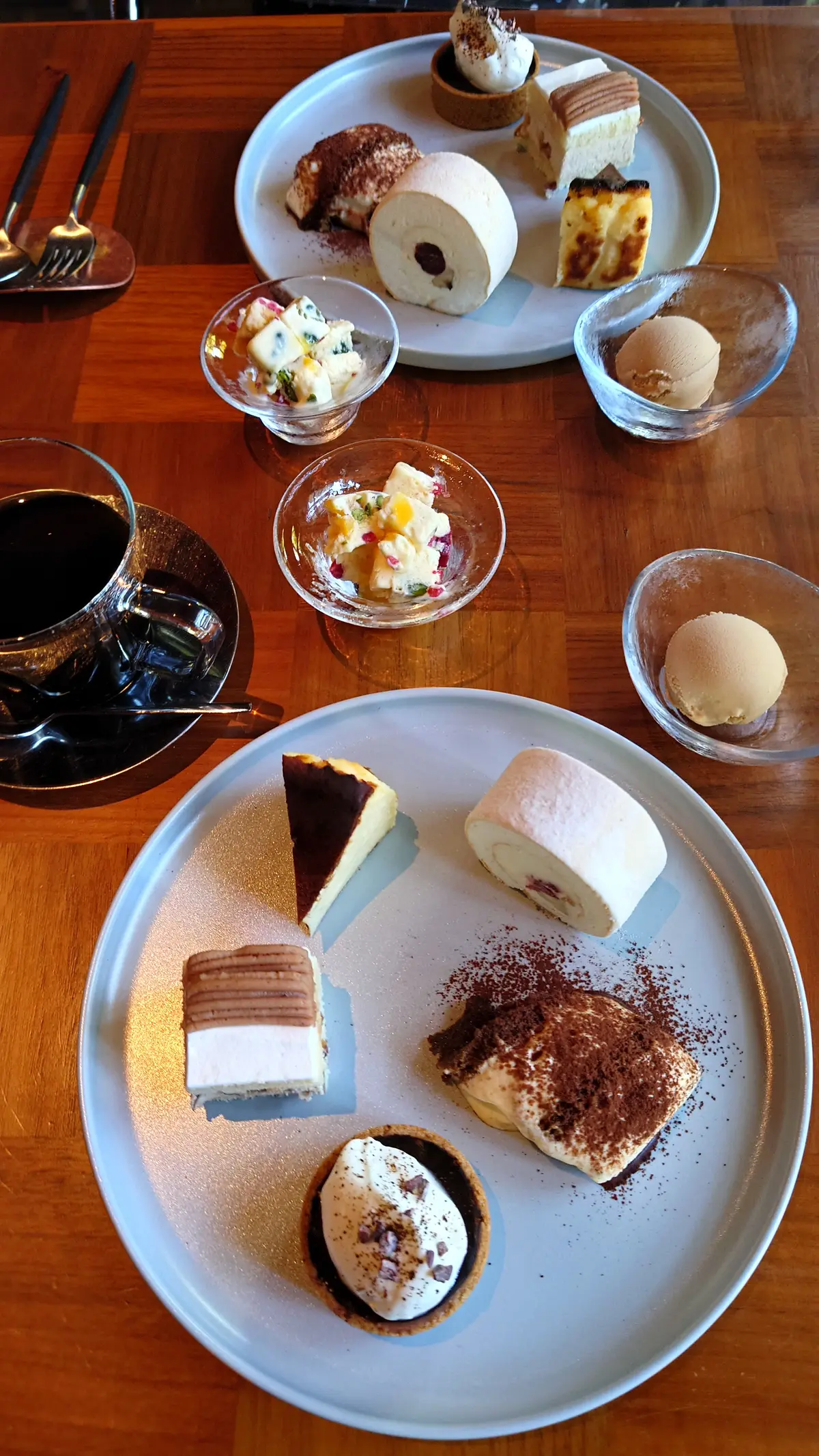 デザート食べ放題