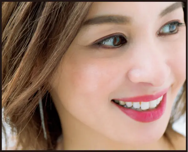 赤みローズリップと目もと・チークの合わせ方