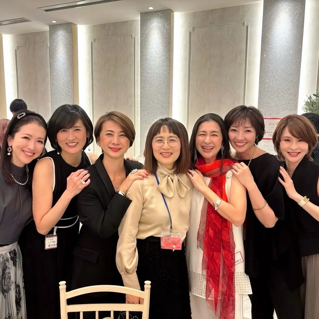 【H&M】白パンツドレスで「ソワレ・ドゥの画像_13