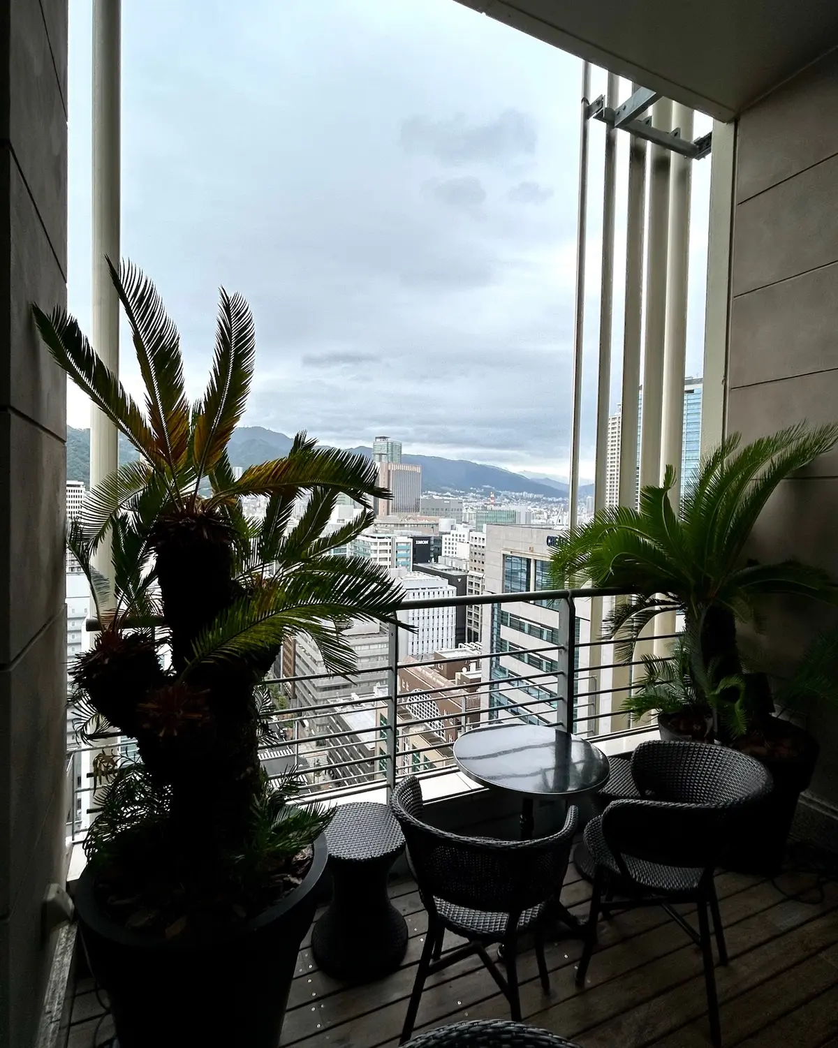 甘辛ミックスコーデで神戸散策への画像_5