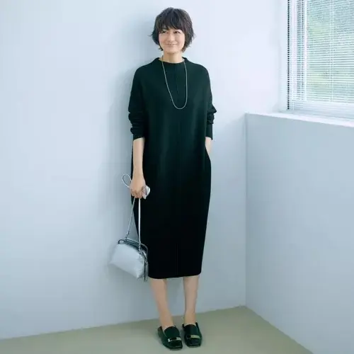 E by eclat モックネックコクーンニットワンピース　￥22,000