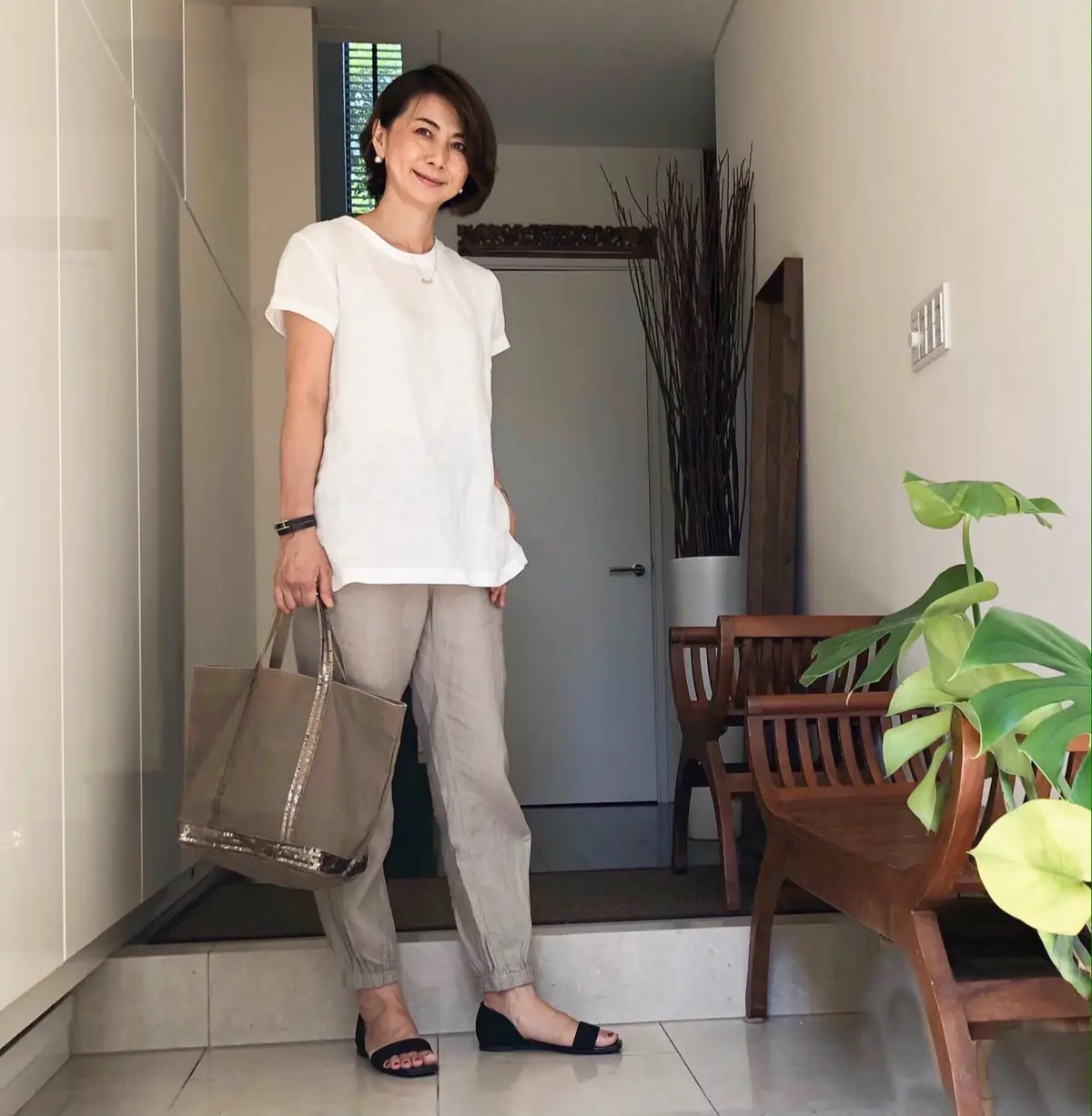 どんなシーンにも合う 甘辛Tシャツの画像_1