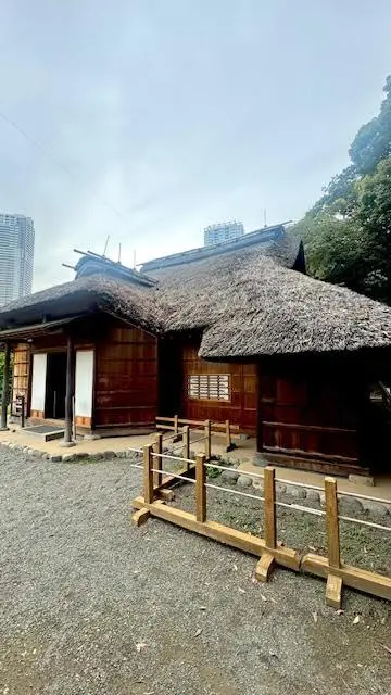 浜離宮庭園の中の重要文化財