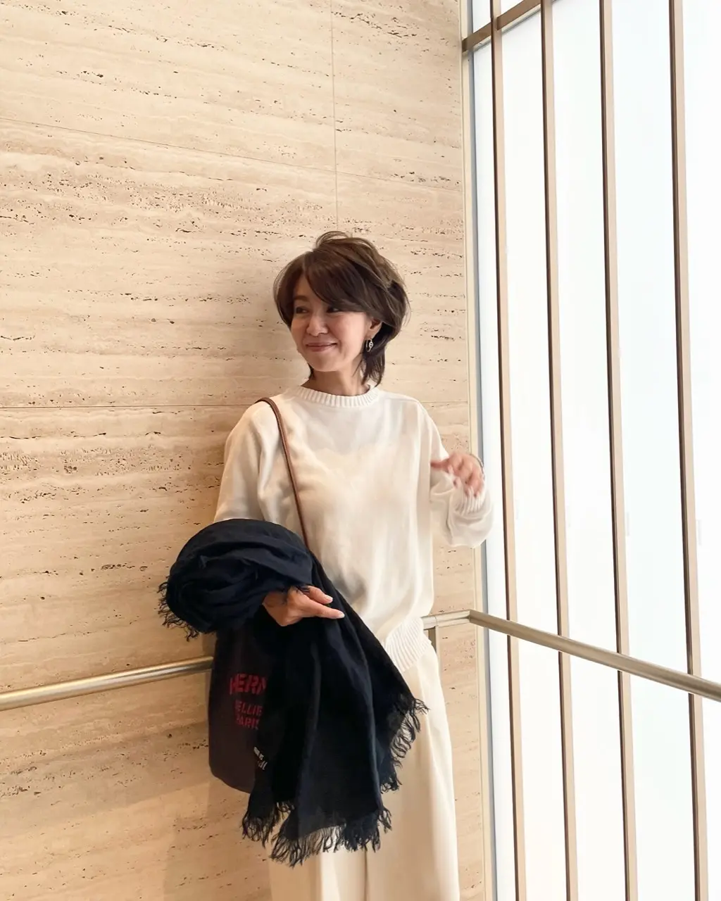 HAUNTのクールネックニット3stylの画像_5