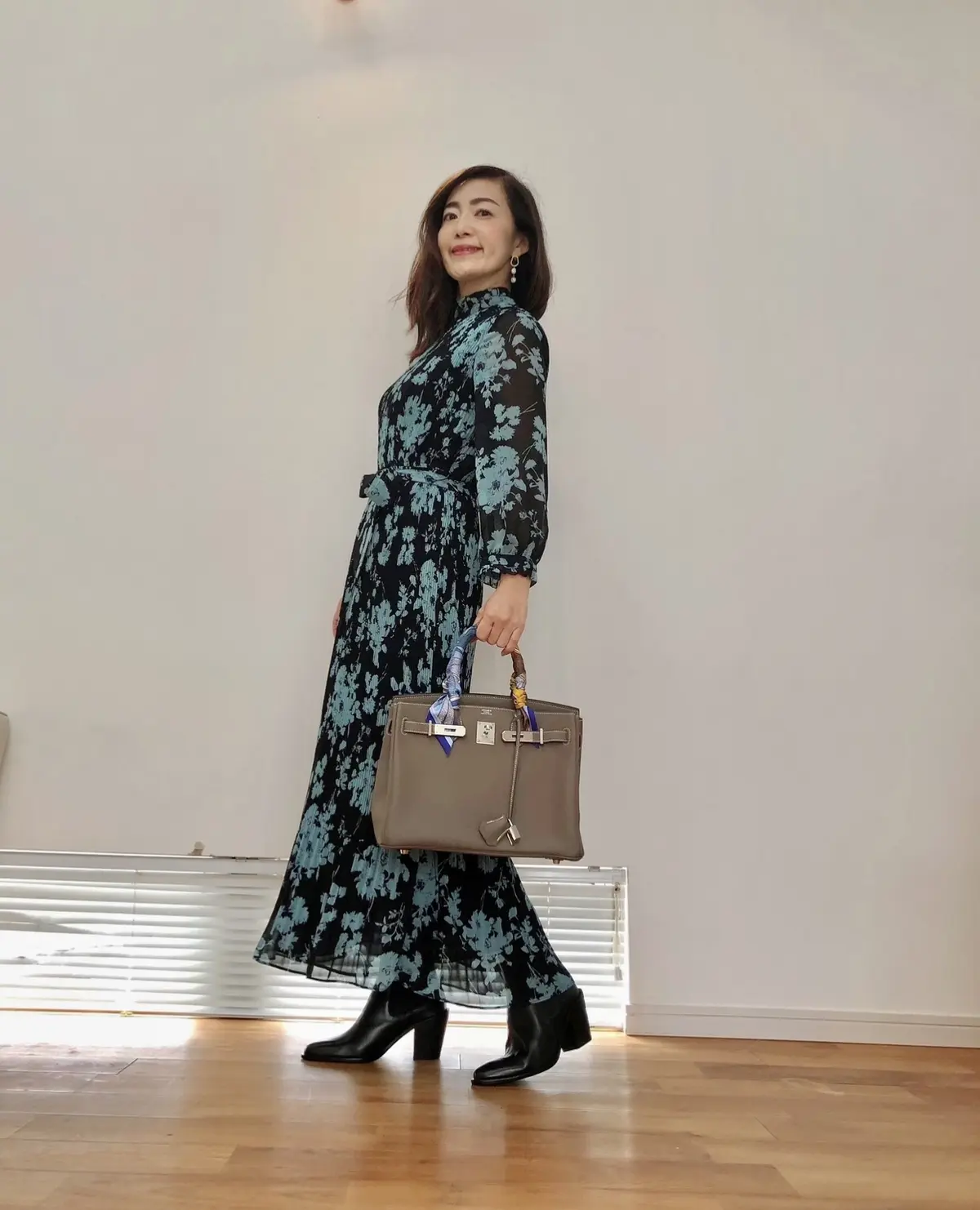 ZARAの柄ワンピ＆ブーツでお出かけ♩の画像_3