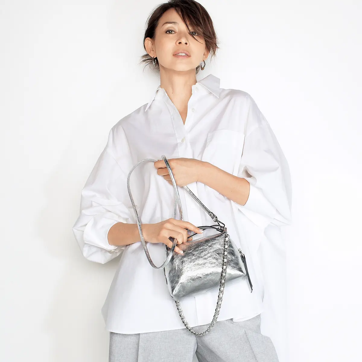 大人の着こなしのアクセントに最適！「GIの画像_1