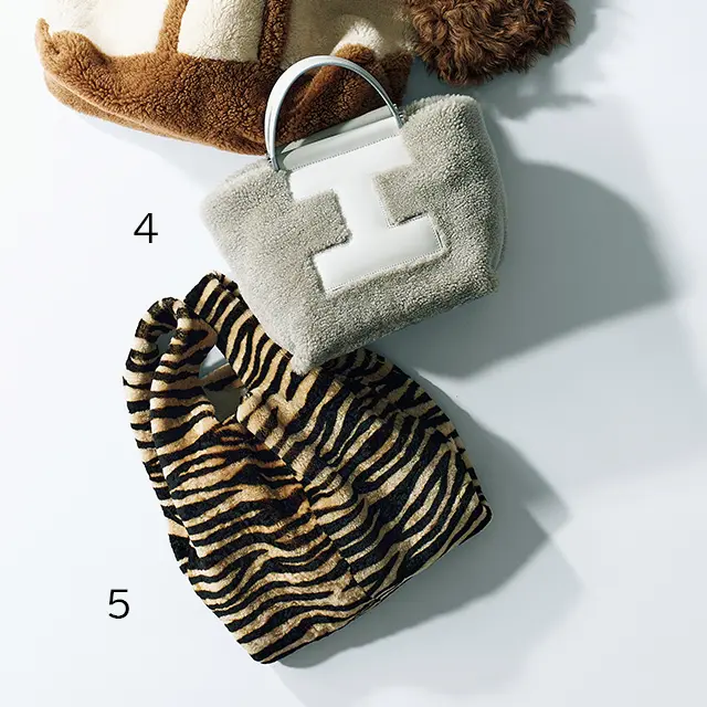 .ほかではなかなか見つからない、ライトグレーのムートン。