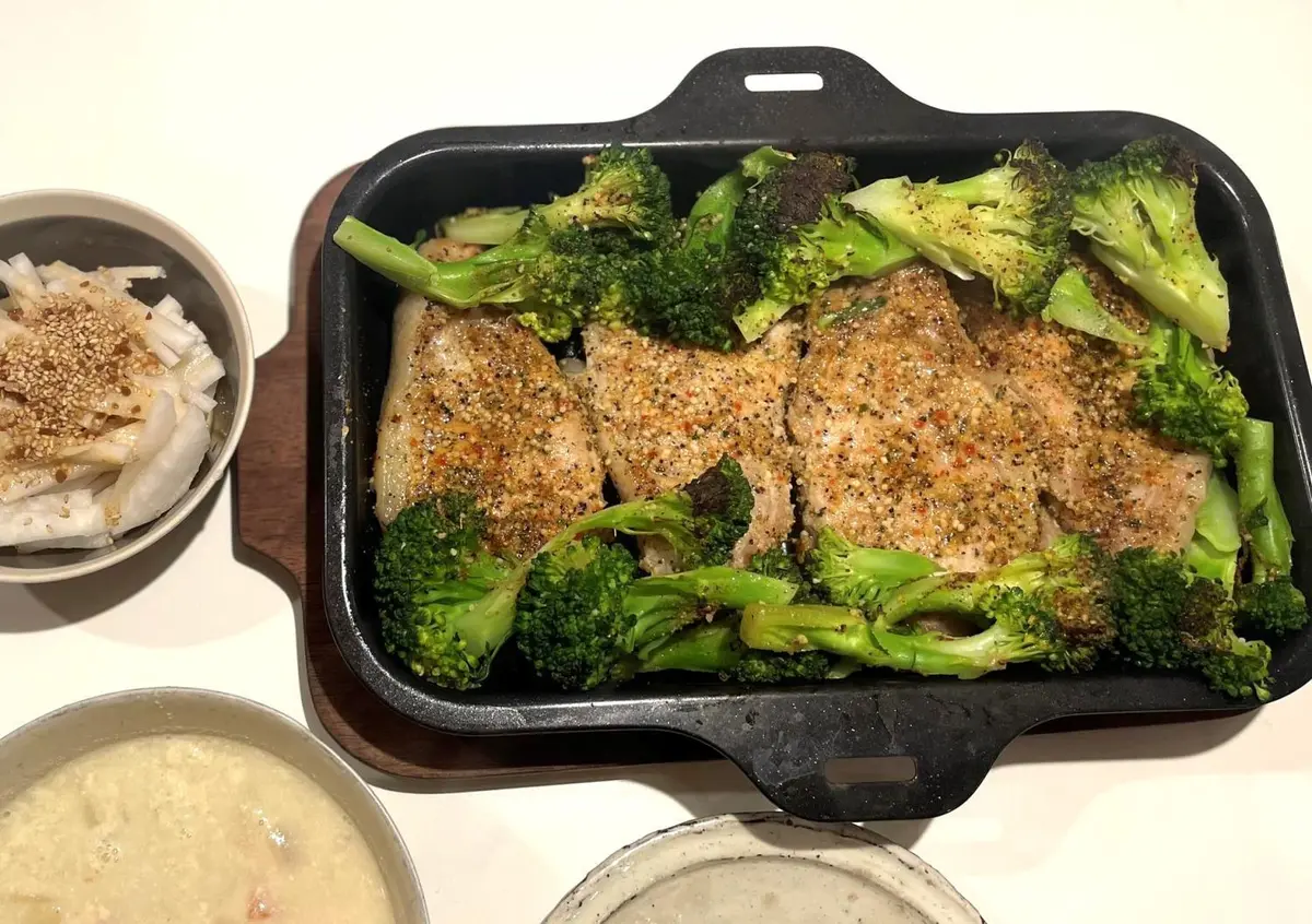 OurAge×Webエクラ　19時頃に夕食です