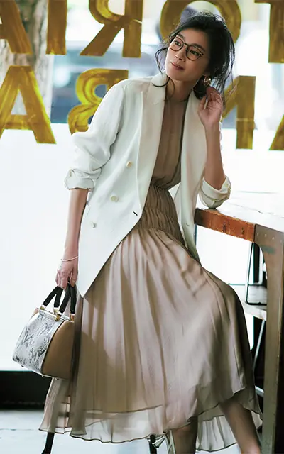 シフォンワンピース