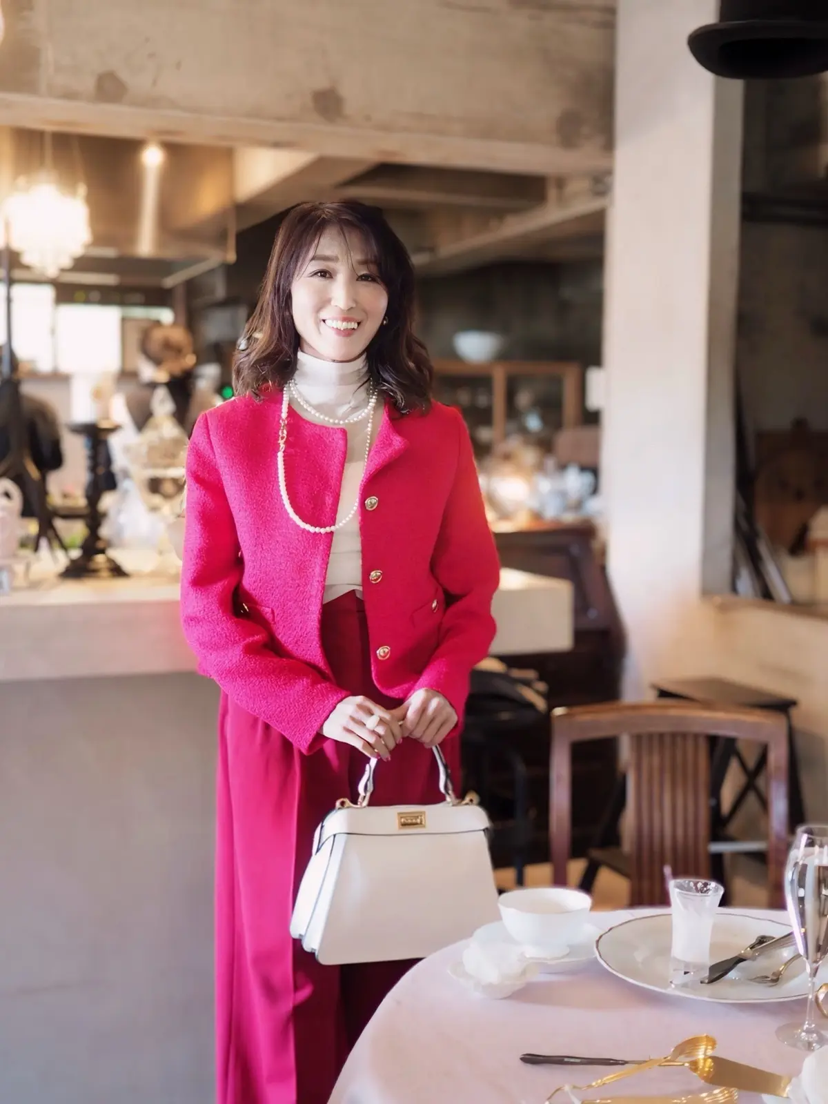 【ZARA】レッド | 9052/719/600　ゴールドボタン テクスチャーブレザース 10,990