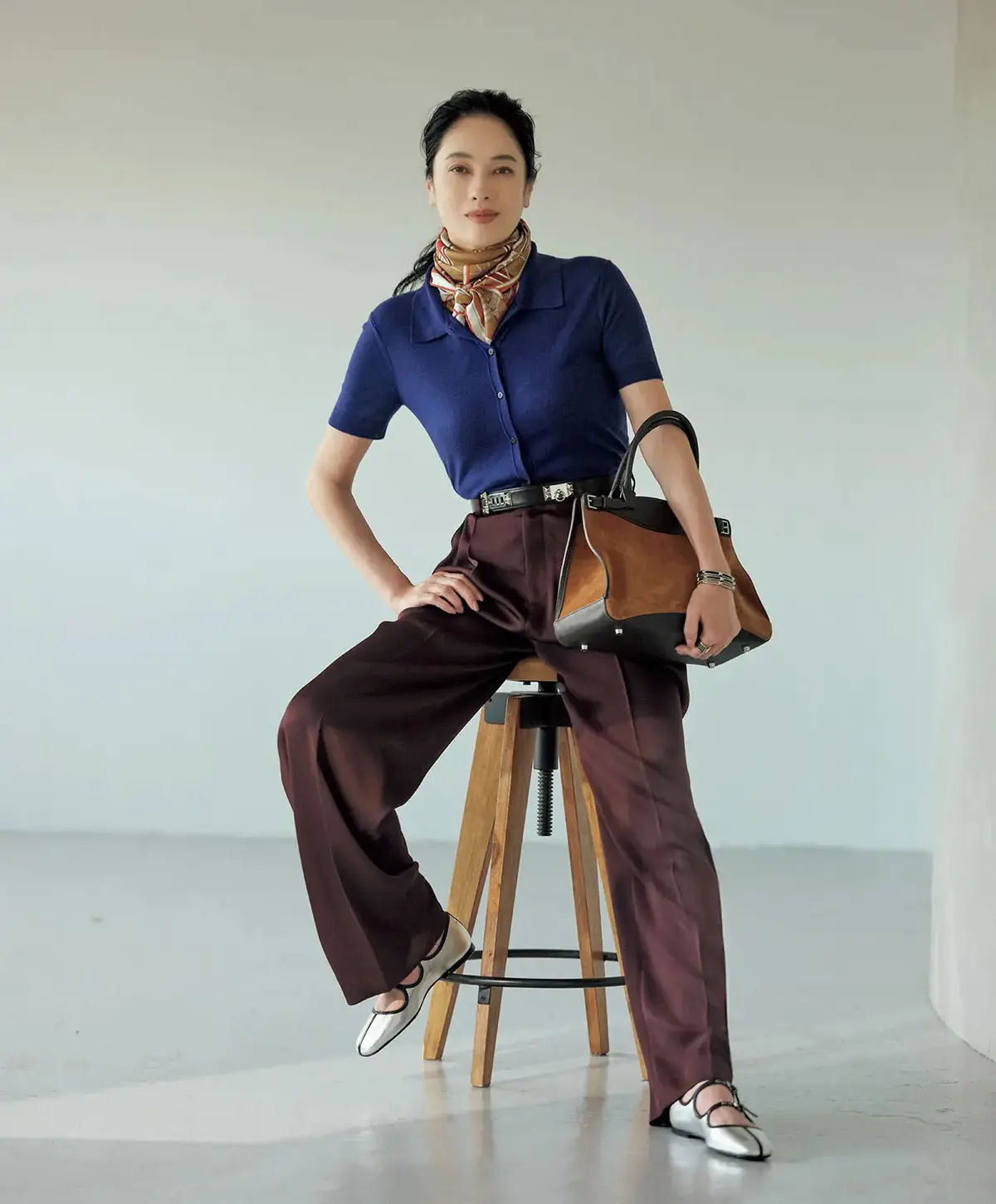 ワイドシルエット・ツヤ・色合わせ……華リュクスなパンツスタイル実例6