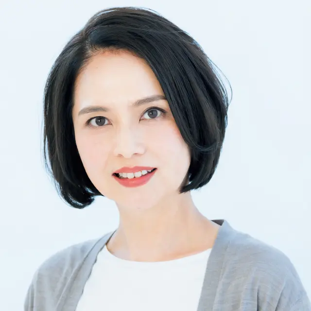 大人ならではの抜け感ある“おろし前髪