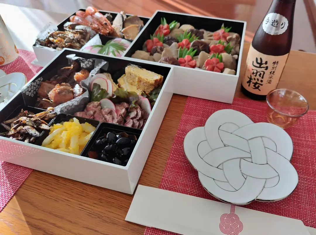 おせち料理　ディーンアンドデルーカ　有田焼