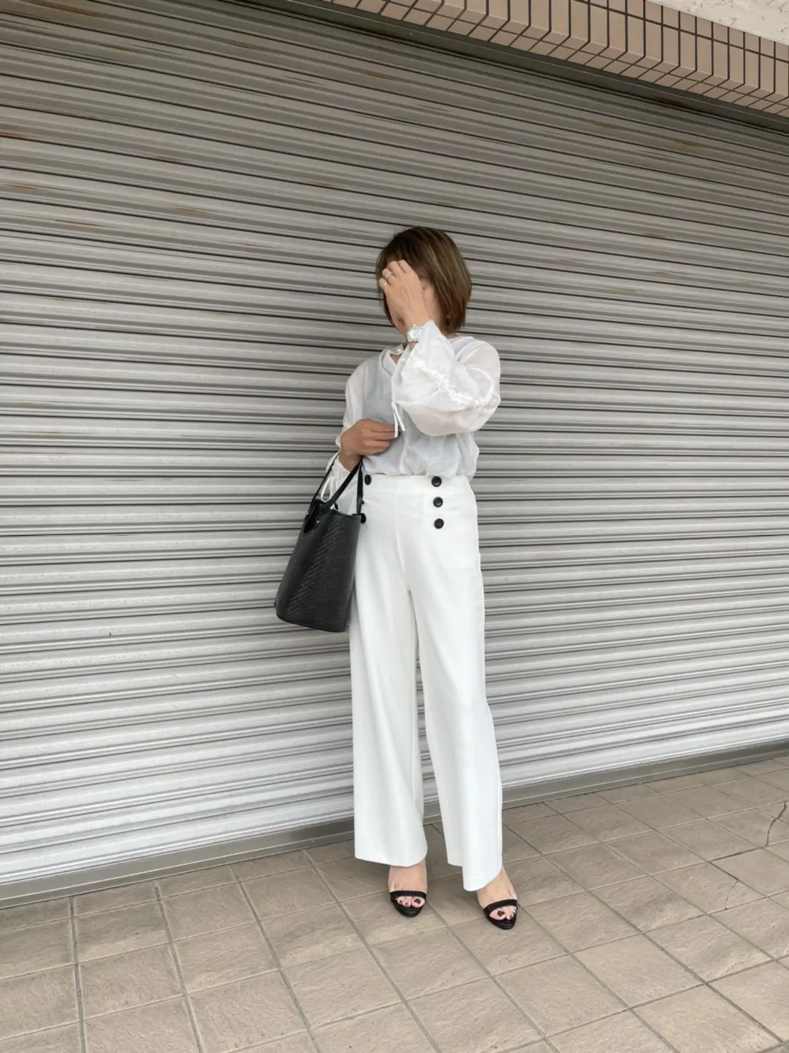 GU シアードローストリングスリーブブラウス