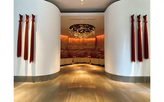 Four Seasons Hotel Bangkok at Chao Phraya River11