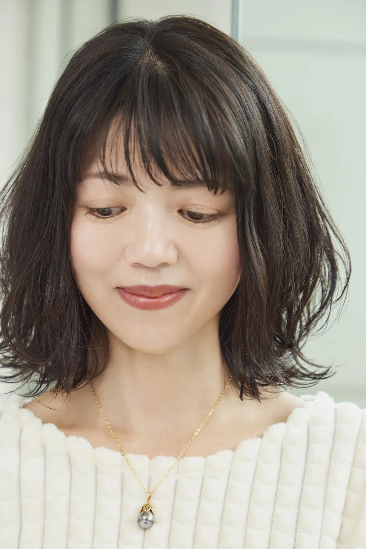 華やかパーマのミディアムヘア ポイント