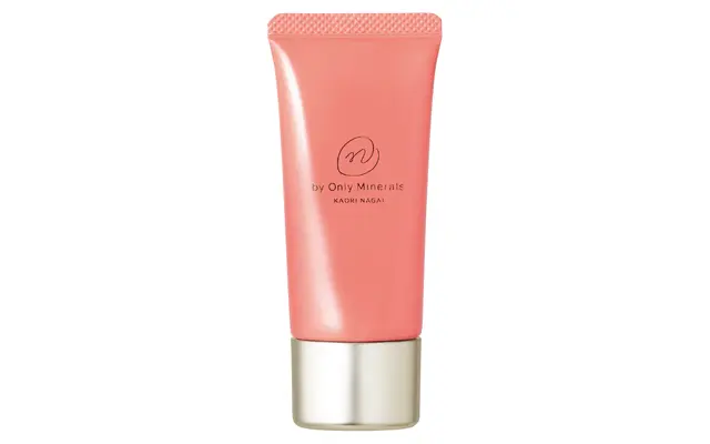 オンリーミネラル N by ONLY MINERALS ミネラルコンプリートベース SPF15・PA++ 30g ￥3,850／ヤーマン
