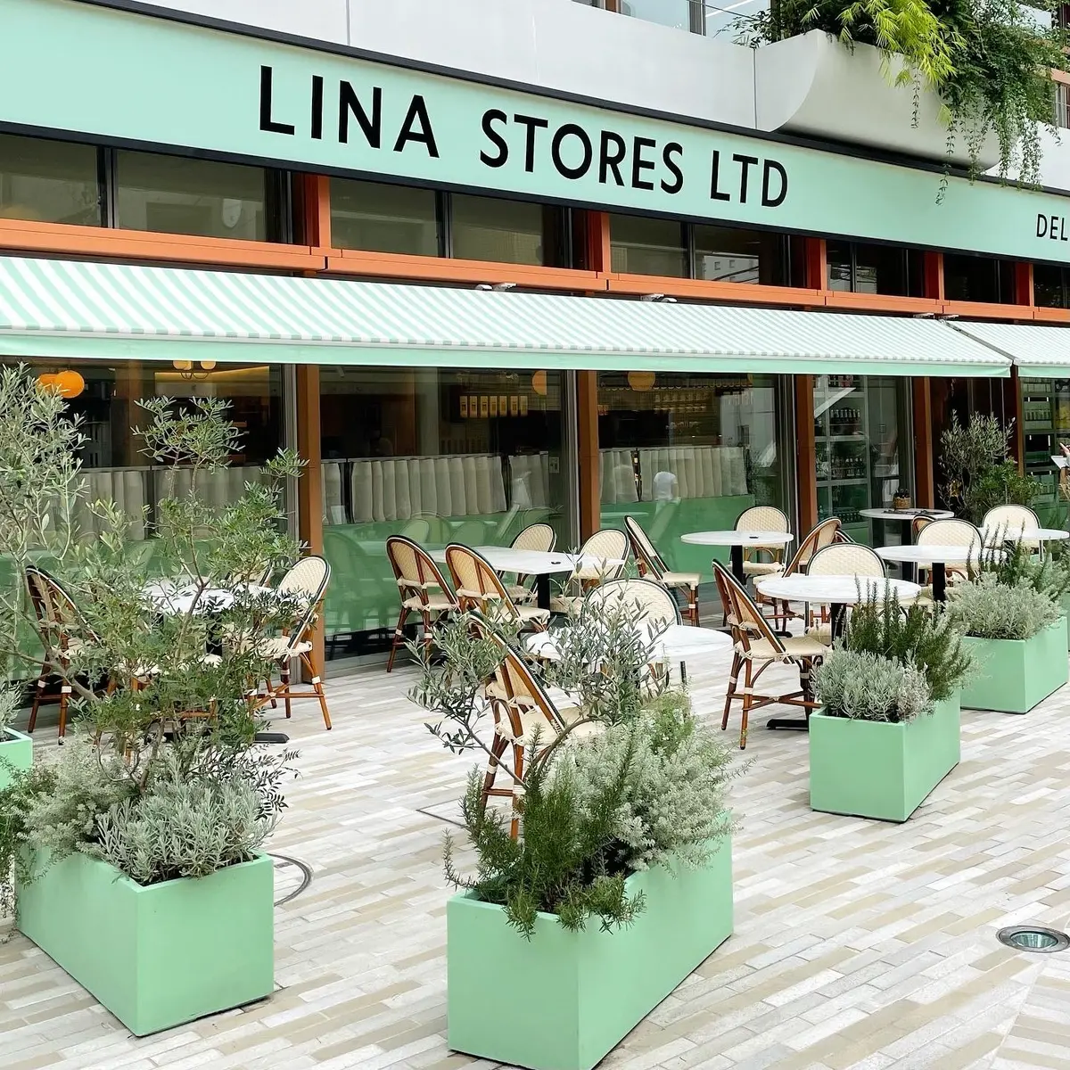 海外の雰囲気が楽しめる♪「リナストアズ」の画像_6