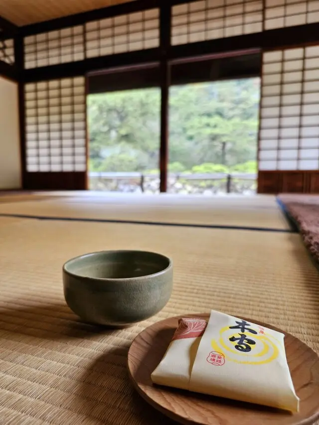 満開の栗林公園への画像_5