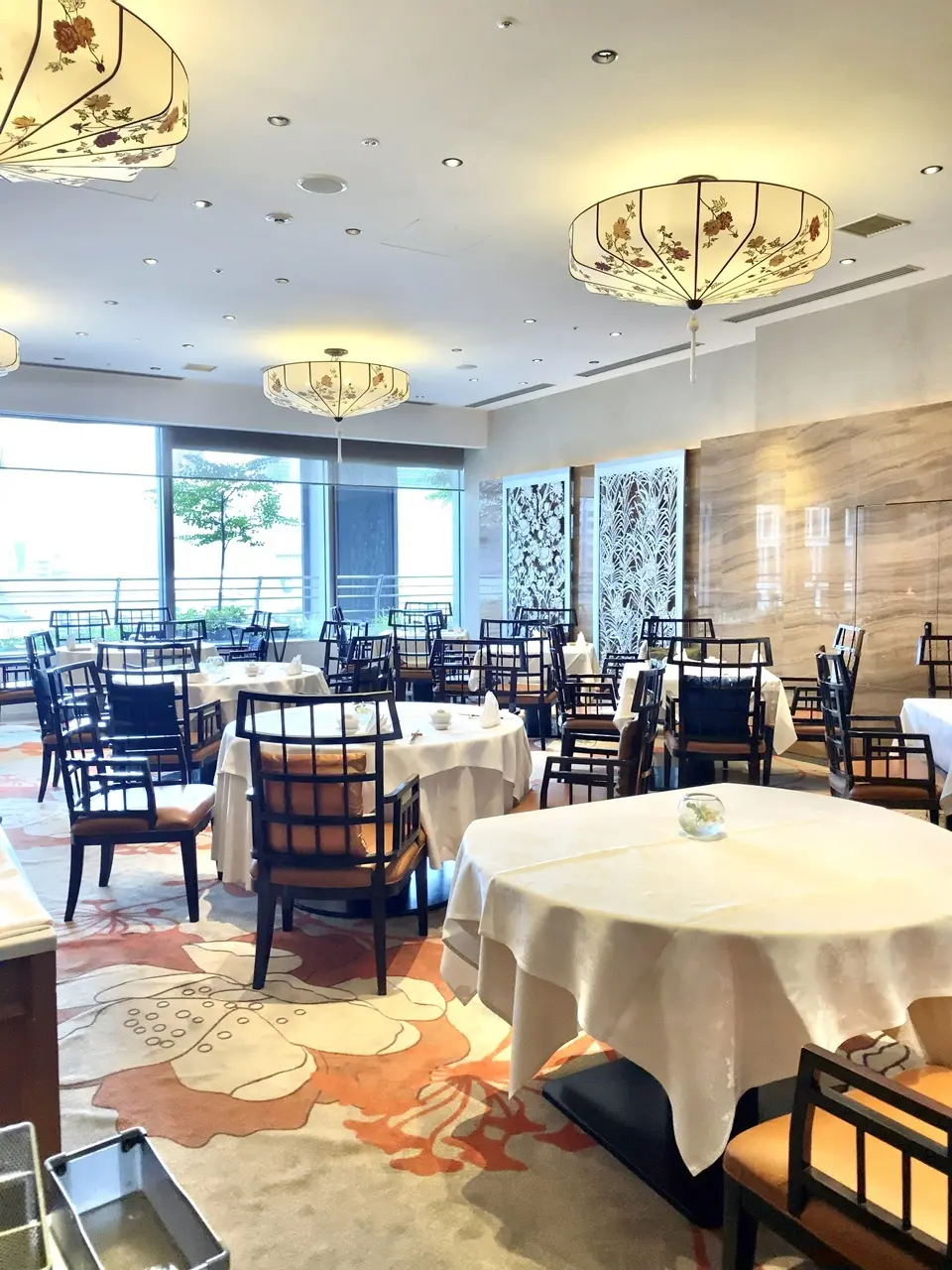 四川豆花飯荘店内