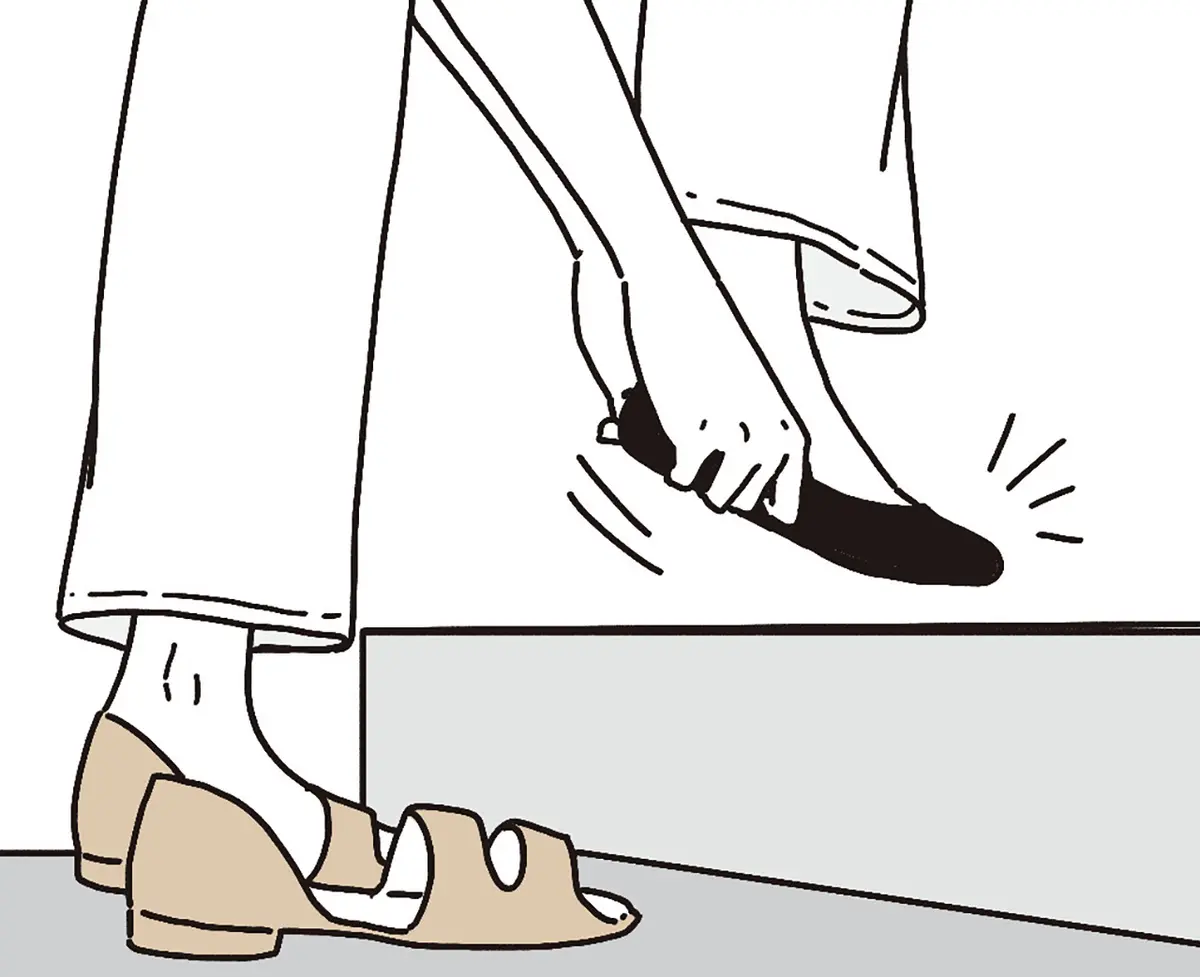 これからの季節は靴下持参も