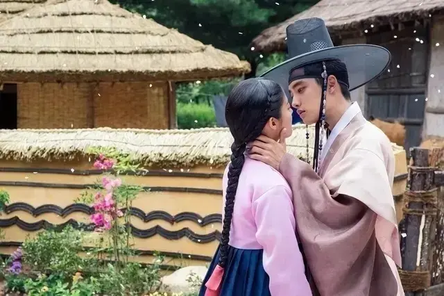 【韓国ドラマ】見れば見るほど面白い！ロマンスと笑いに引き込まれる「ラブコメ時代劇」