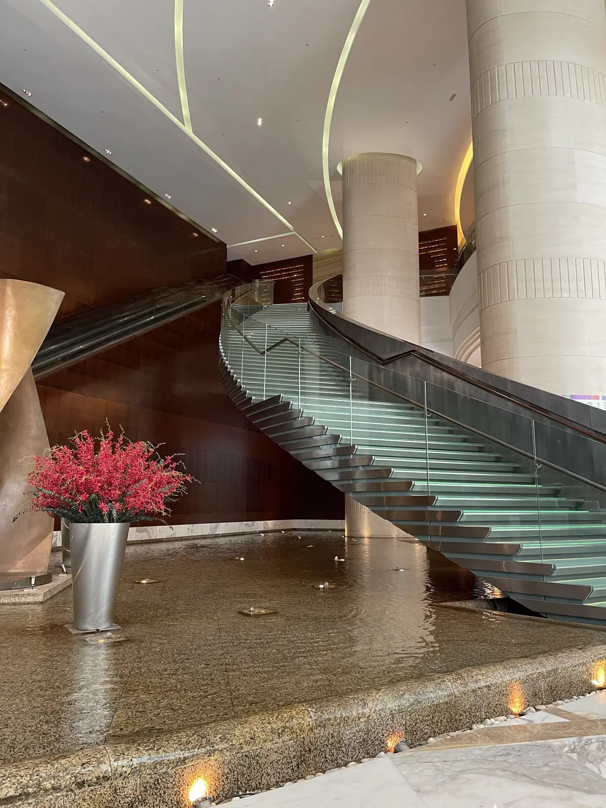 遅めの夏休みはマレーシアへ⭐︎オススメホの画像_3