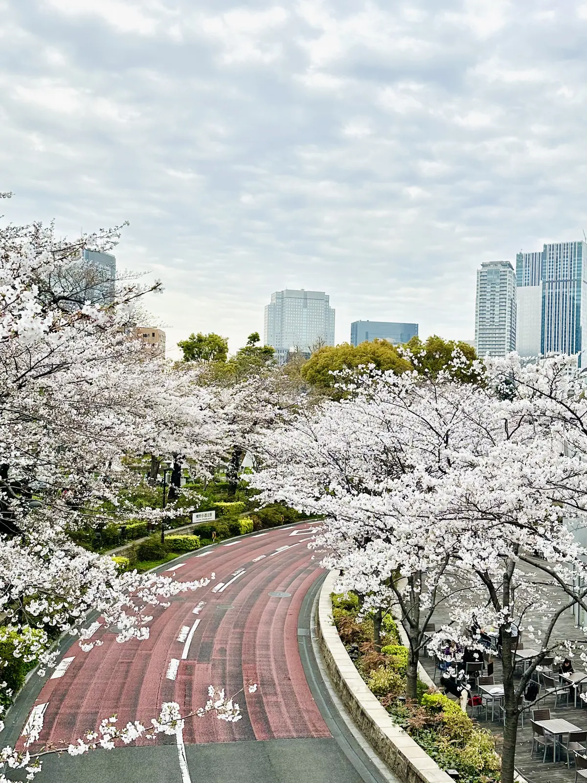 H&Mで見つけた春アイテムでランチ会へ♪の画像_8