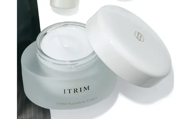 イトリンのルリホワイト クリーム