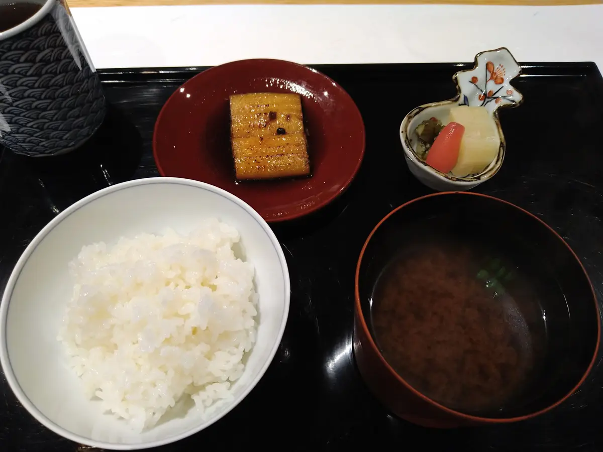 和空　成田山門前