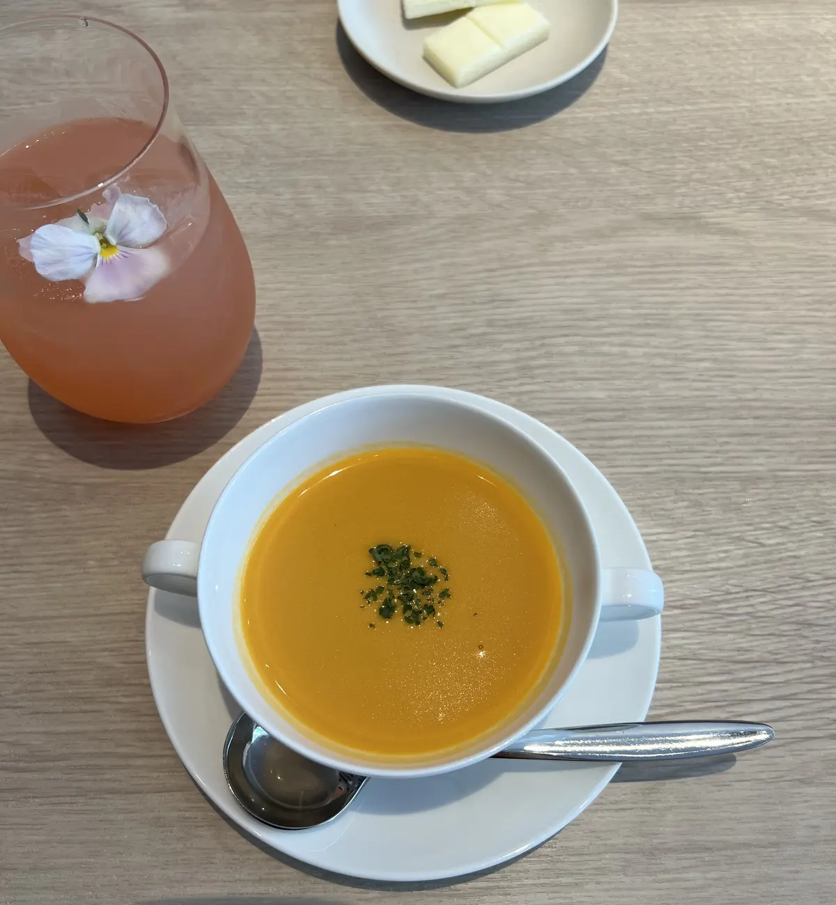 母と2人で銀ブラ@ 東京會舘 Drapeの画像_6