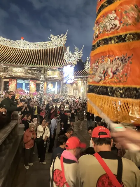 台北滞在記①　龍山寺で福を頂きました！の画像_8