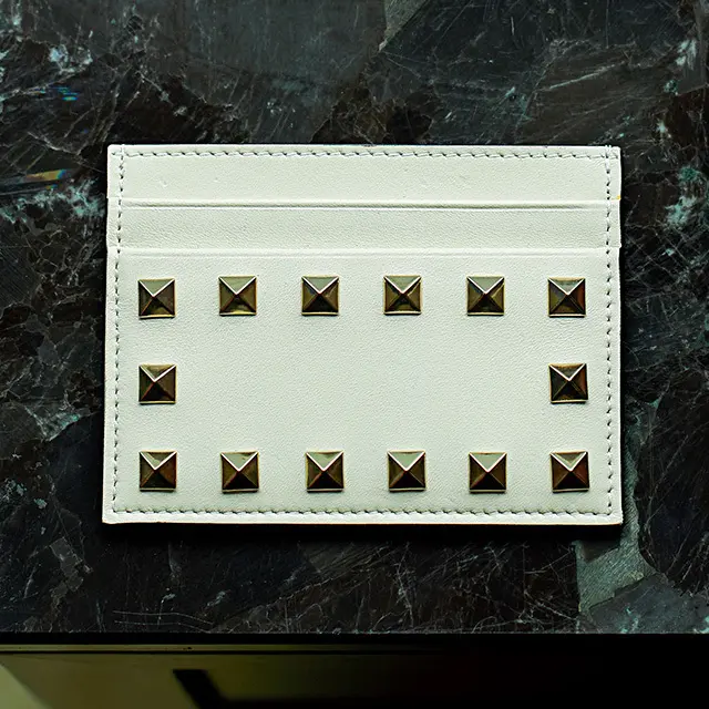 VALENTINO（ヴァレンティノ）