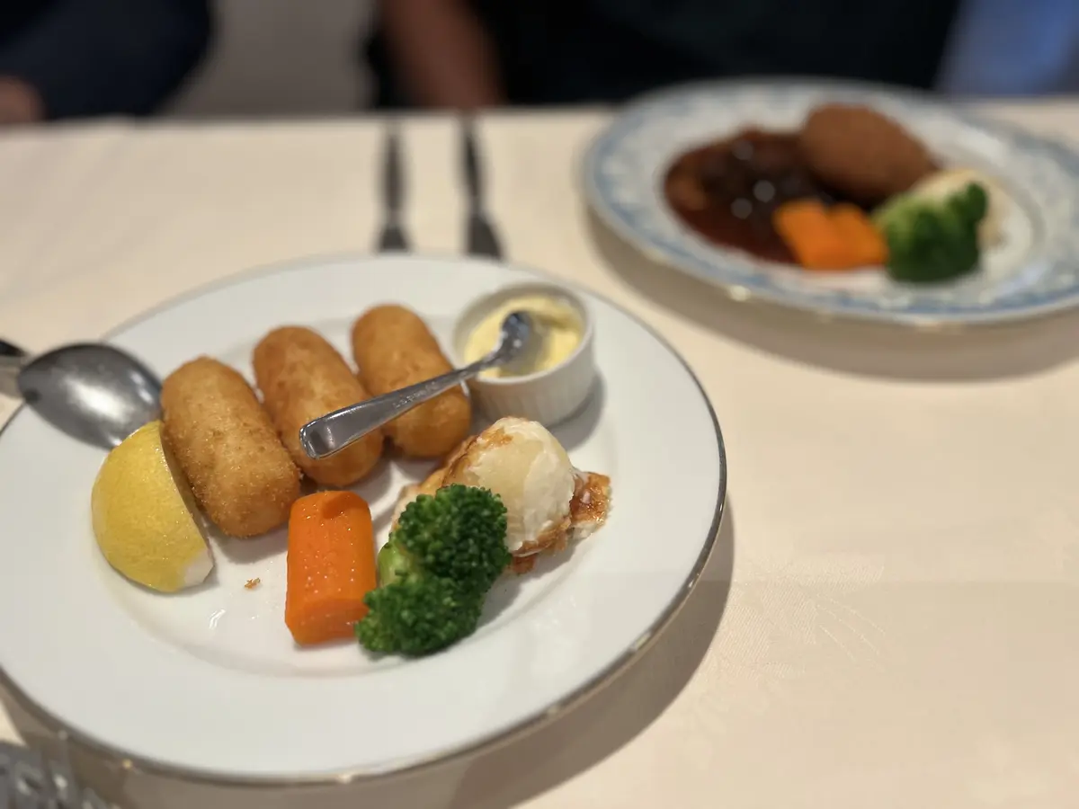 上野根岸の老舗洋食・香味屋でランチの画像_10