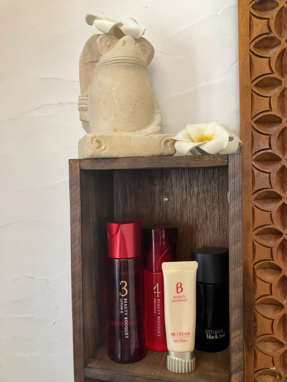 発酵化粧品　エイジレス　スキンケア　エイジングケア　毛穴　たるみ