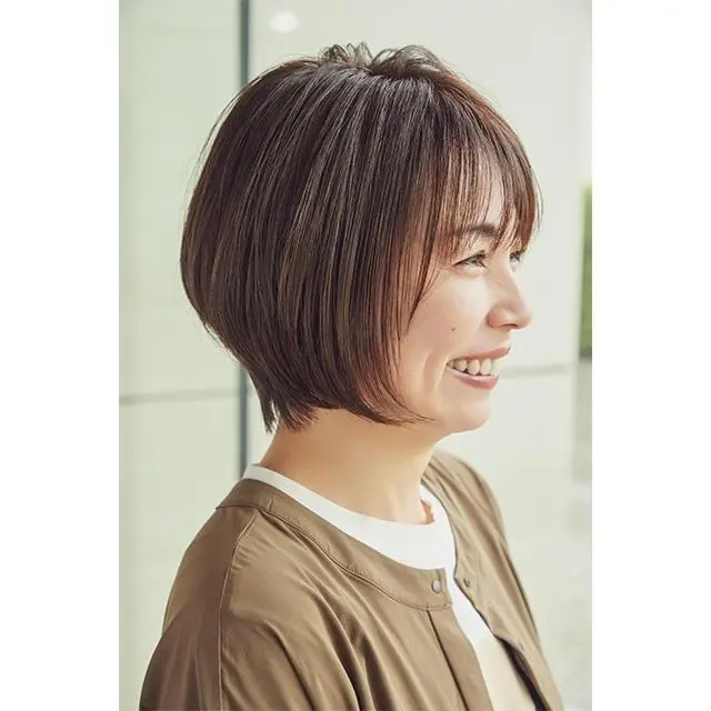 若見え＆小顔効果も！顔周りをスッキリ見せの画像_2