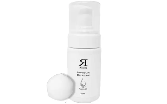 アールアノンDソープ 100㎖ ￥2,200／アールヘリシリア