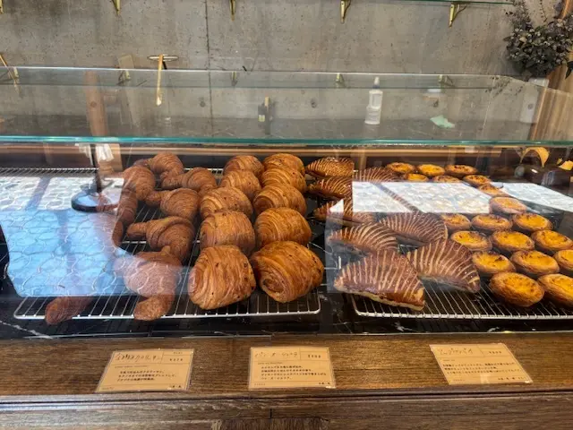 蔵前　菓子屋シノノメ　シノノメ製ベーカリー　シノノメ製パン所　グルメ　下町グルメ　パン　街歩き　観光　老舗　カフェ　東京　東京のブルックリン　焼き菓子　ノリタケ