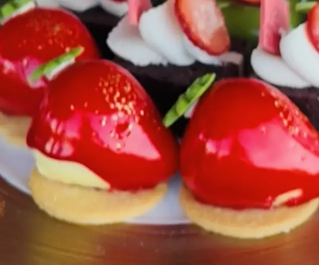 アフタヌーンティーパーティで素敵なJマダの画像_7